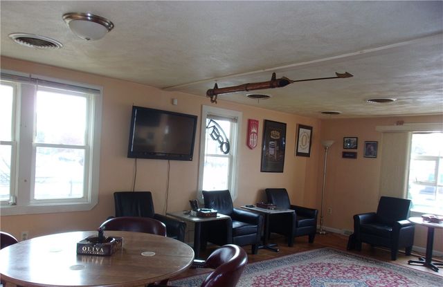 191 Airport Road, Warwick, RI 02889