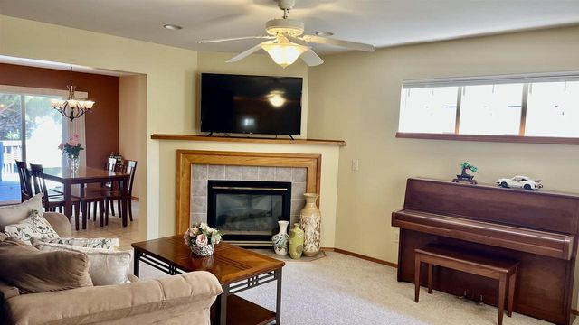 1505 Dayflower Drive, Madison, WI 53719