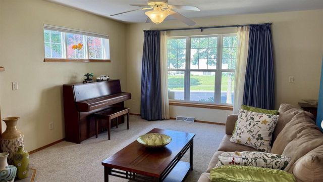 1505 Dayflower Drive, Madison, WI 53719