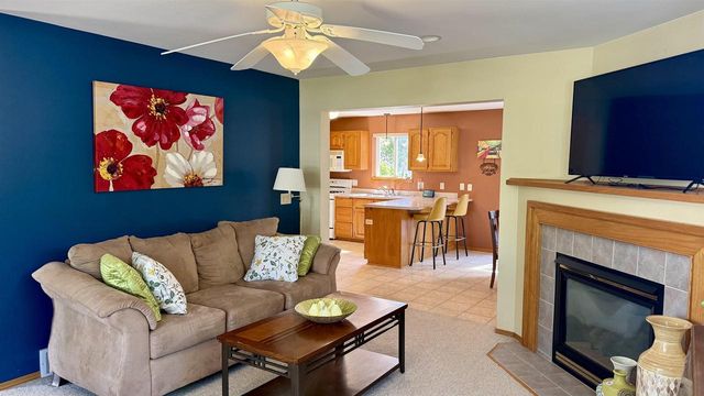 1505 Dayflower Drive, Madison, WI 53719