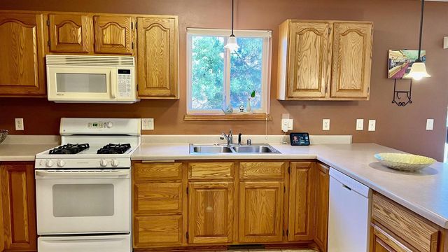 1505 Dayflower Drive, Madison, WI 53719
