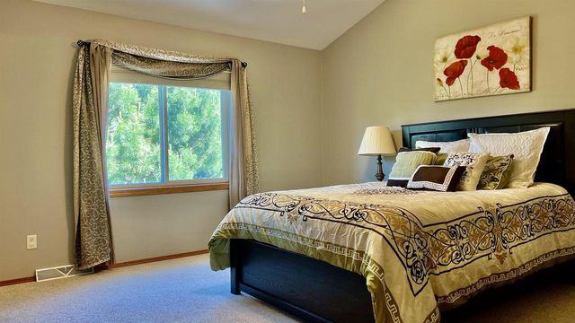 1505 Dayflower Drive, Madison, WI 53719