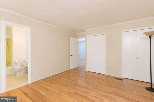 8302 MOLINE PL, Springfield, VA 22153