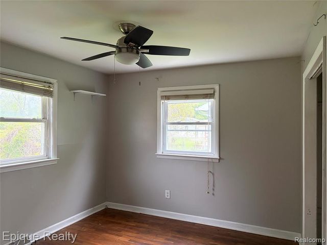 5140 Youngstown Place, Saginaw, MI 48601