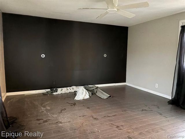 5140 Youngstown Place, Saginaw, MI 48601