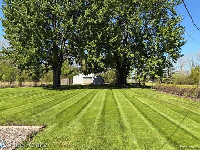 5140 Youngstown Place, Saginaw, MI 48601