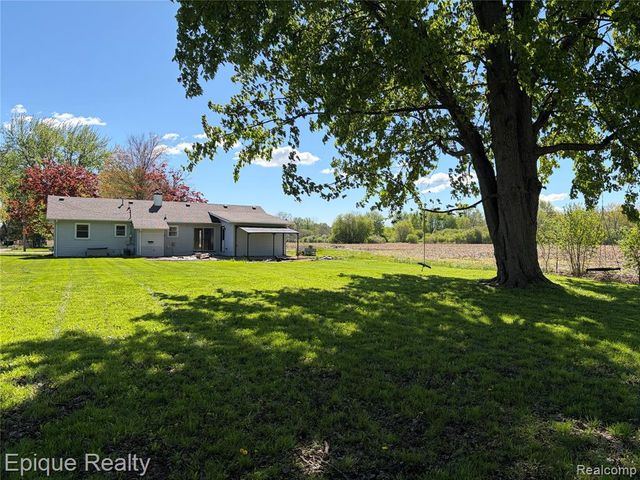 5140 Youngstown Place, Saginaw, MI 48601
