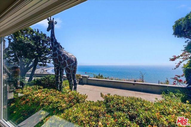 18244 Coastline Drive, Malibu, CA 90265