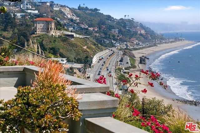 18244 Coastline Drive, Malibu, CA 90265