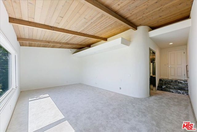 18244 Coastline Drive, Malibu, CA 90265