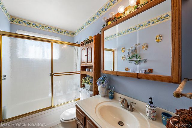 1213 Batavia Avenue, Royal Oak, MI 48067