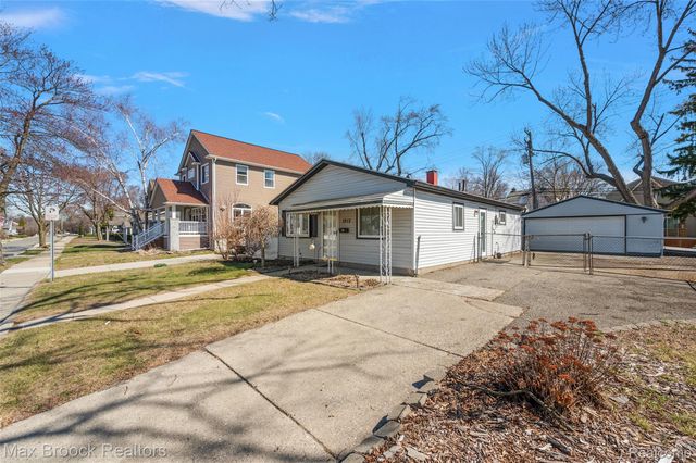1213 Batavia Avenue, Royal Oak, MI 48067