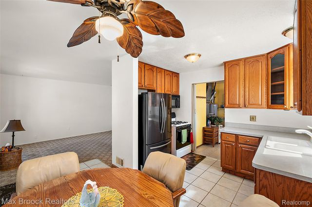 1213 Batavia Avenue, Royal Oak, MI 48067