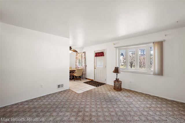 1213 Batavia Avenue, Royal Oak, MI 48067