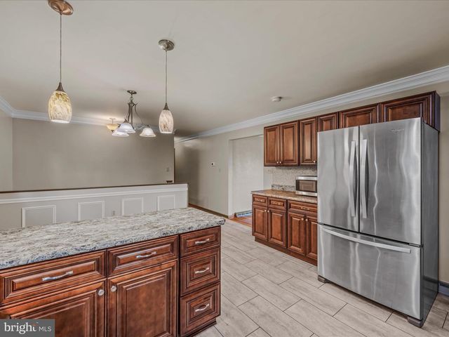 461 IMPERIAL ST, Winchester, VA 22601