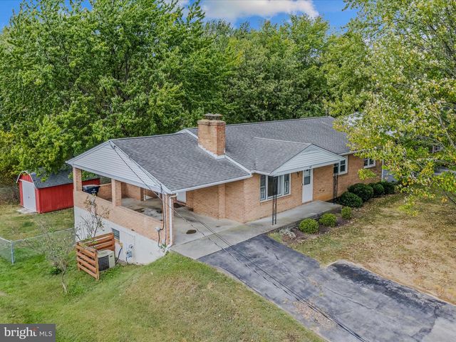 461 IMPERIAL ST, Winchester, VA 22601