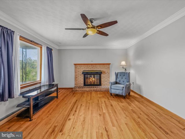 461 IMPERIAL ST, Winchester, VA 22601