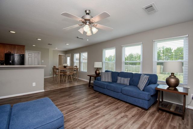 17623 Thicket Hollow Lane, Cypress, TX 77429