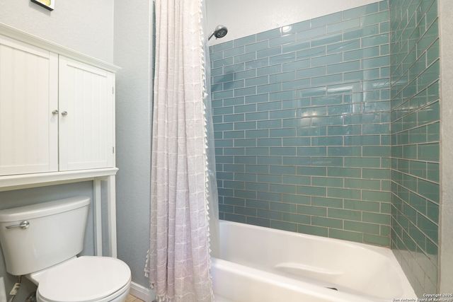 1362 Private Road 3702, San Antonio, TX 78253