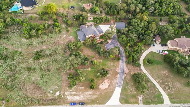 1362 Private Road 3702, San Antonio, TX 78253