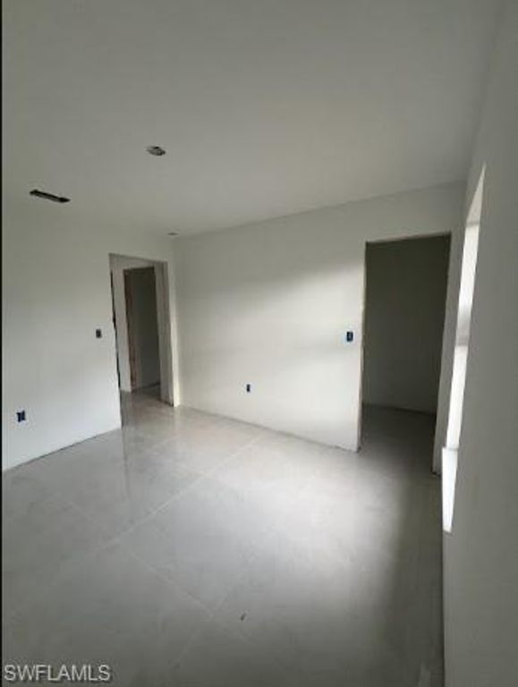 1138 Dutchess ST E, LEHIGH ACRES, FL 33974 — photo 3