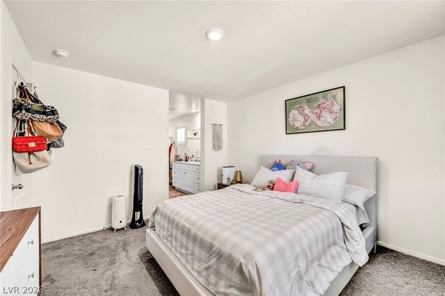 7850 Jupiter Sky Street 1, North Las Vegas, NV 89084