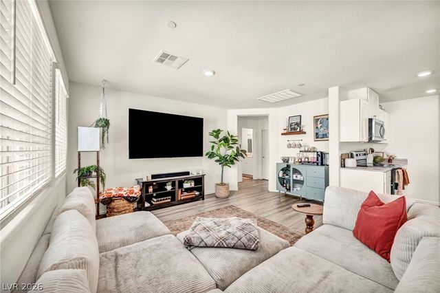 7850 Jupiter Sky Street 1, North Las Vegas, NV 89084