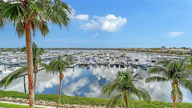 606 RIVIERA DUNES WAY 306, Palmetto, FL 34221