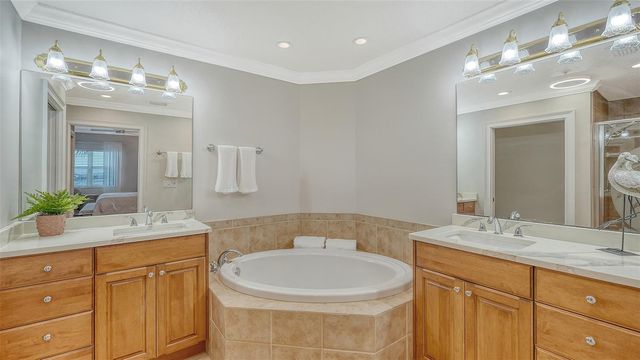 606 RIVIERA DUNES WAY 306, Palmetto, FL 34221