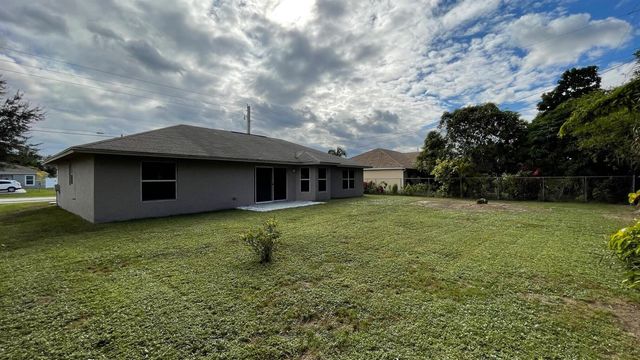 517 SW Paar Drive, Port St. Lucie, FL 34953