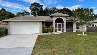 517 SW Paar Drive, Port St. Lucie, FL 34953
