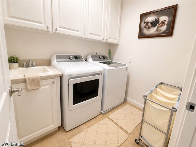 8357 Rimini WAY, Naples, FL 34114