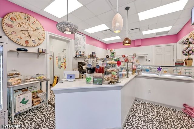 8357 Rimini WAY, Naples, FL 34114