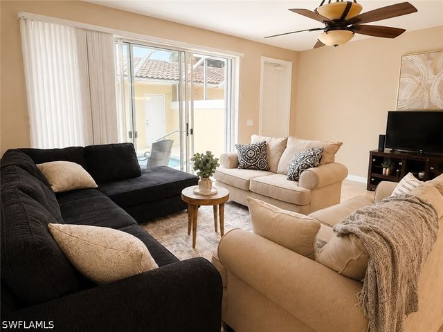 8357 Rimini WAY, Naples, FL 34114