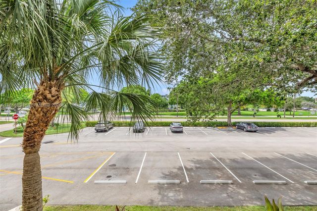 2026 Berkshire B 2026 2026, Deerfield Beach, FL 33442