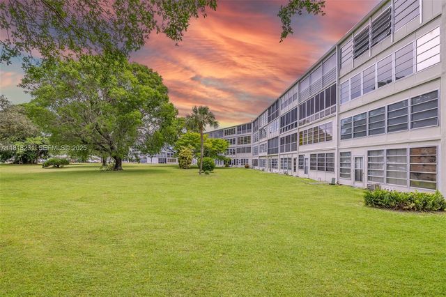 2026 Berkshire B 2026 2026, Deerfield Beach, FL 33442