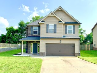 2925 McManus Cir, Clarksville, TN 37042