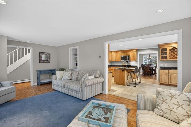 67 Bakers Pond Rd, Orleans, MA 02653