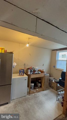 320 MULBERRY ST, Darby, PA 19023