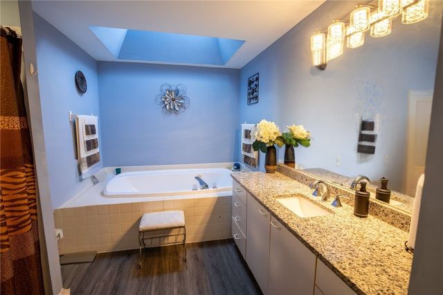 47 Running Brook Lane, Greece, NY 14626