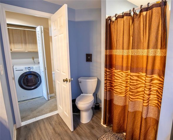 47 Running Brook Lane, Greece, NY 14626