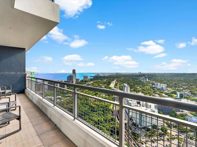 60 SW 13th St 4205, Miami, FL 33130