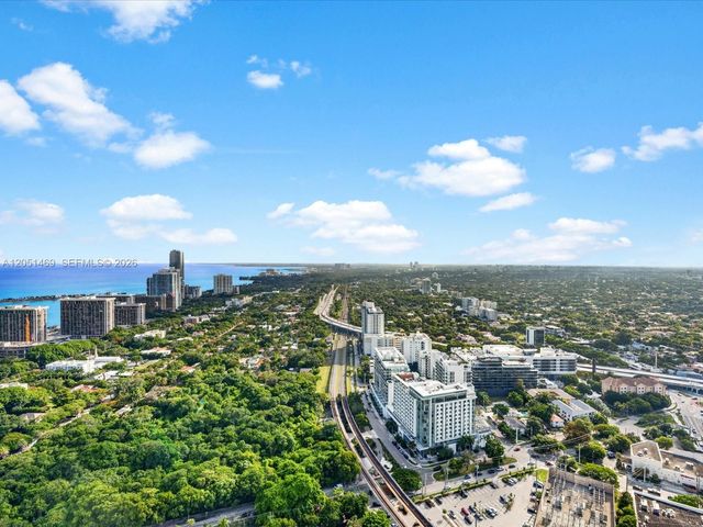 60 SW 13th St 4205, Miami, FL 33130