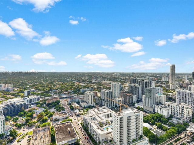 60 SW 13th St 4205, Miami, FL 33130
