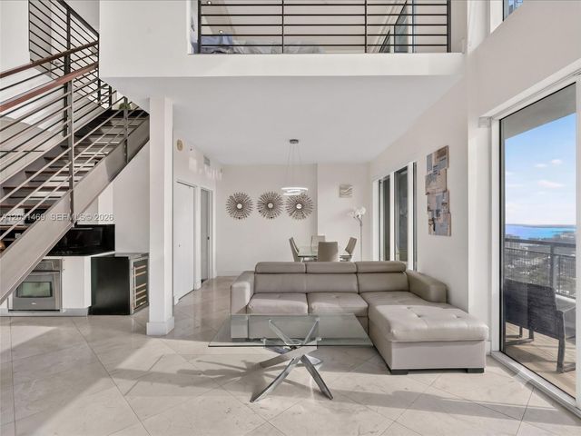 60 SW 13th St 4205, Miami, FL 33130