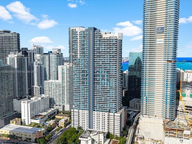 60 SW 13th St 4205, Miami, FL 33130