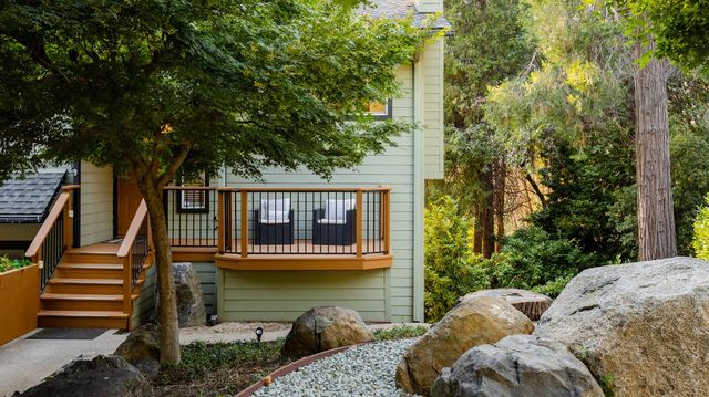 14820 Echo Ridge Dr, Nevada City, CA 95959