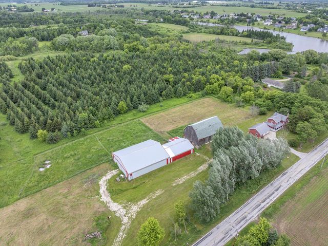 W4568 County Road F, Waldo, WI 53093