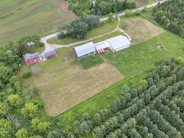 W4568 County Road F, Waldo, WI 53093