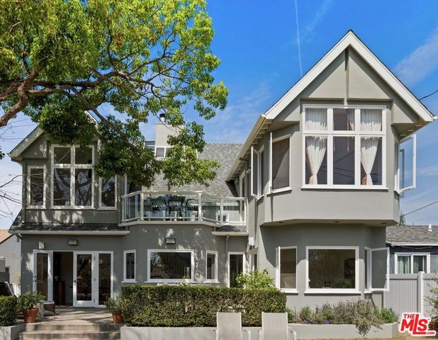 12542 Brooklake Street, Los Angeles, CA 90066